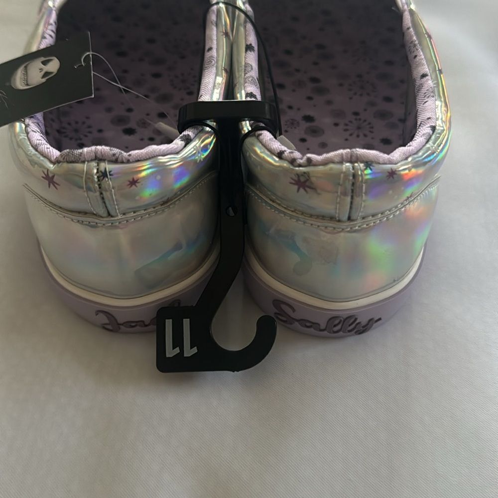 Nightmare Before Christmas Shoes Womens 11 Slip On - Picture 3 of 5